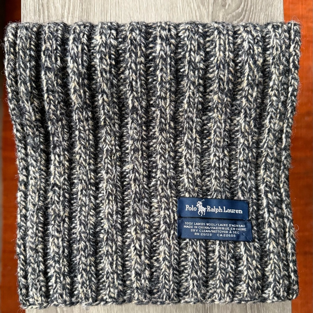 Polo Ralph Lauren Ribed-Knit Lambswool Gray & White Marbled Scarf